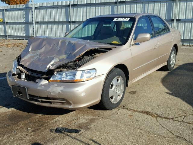 1HGCG16592A023194 - 2002 HONDA ACCORD EX GOLD photo 2