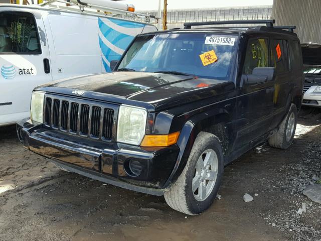 1J8HH48N66C355161 - 2006 JEEP COMMANDER BLACK photo 2