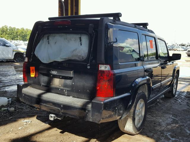1J8HH48N66C355161 - 2006 JEEP COMMANDER BLACK photo 4