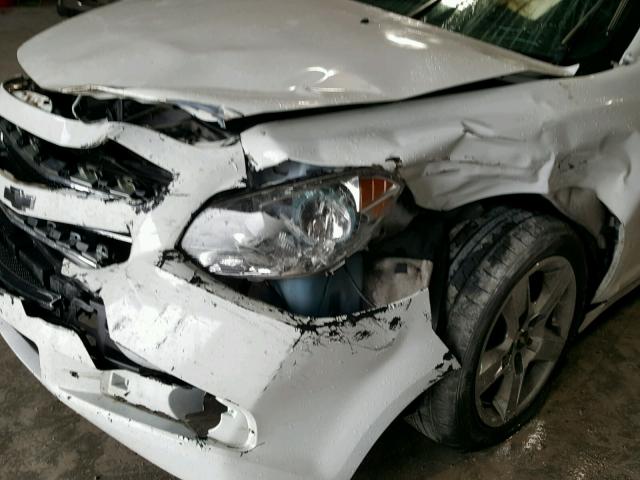 1G1ZC5EB4AF178555 - 2010 CHEVROLET MALIBU 1LT WHITE photo 9