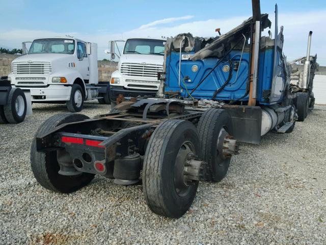 1FUJGLCK98LU72926 - 2008 FREIGHTLINER CASCADIA 1 BLUE photo 4