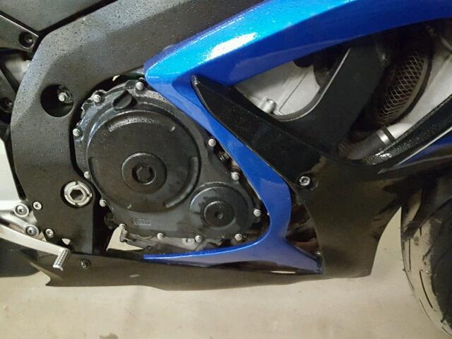 JS1GN7DA272102730 - 2007 SUZUKI GSX-R600 BLUE photo 7