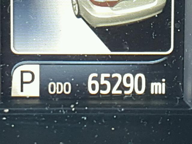 4T1BF1FK0FU885819 - 2015 TOYOTA CAMRY LE 银色 照片 8