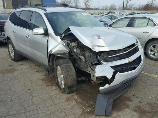 1GNER23D39S104142 - 2009 CHEVROLET TRAVERSE L SILVER photo 1