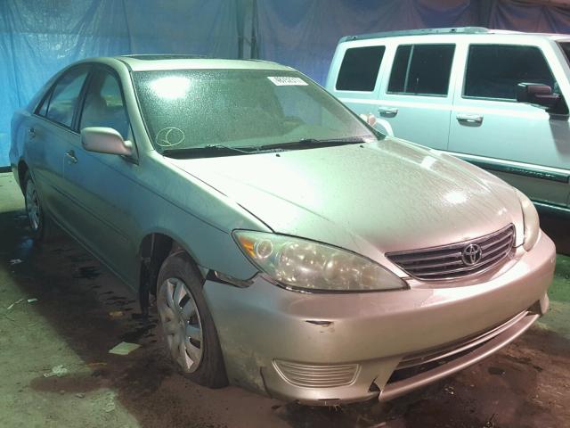 4T1BE32K95U391199 - 2005 TOYOTA CAMRY LE BEIGE photo 1