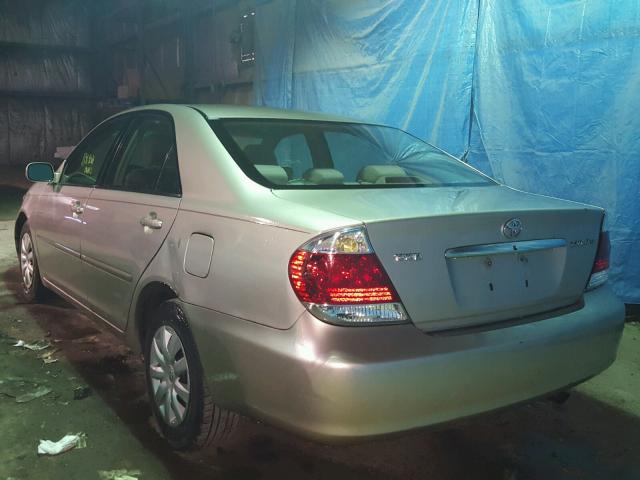 4T1BE32K95U391199 - 2005 TOYOTA CAMRY LE BEIGE photo 3