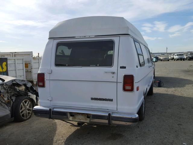 2B7HB23T4HK273256 - 1987 DODGE RAM VAN B2 WHITE photo 4