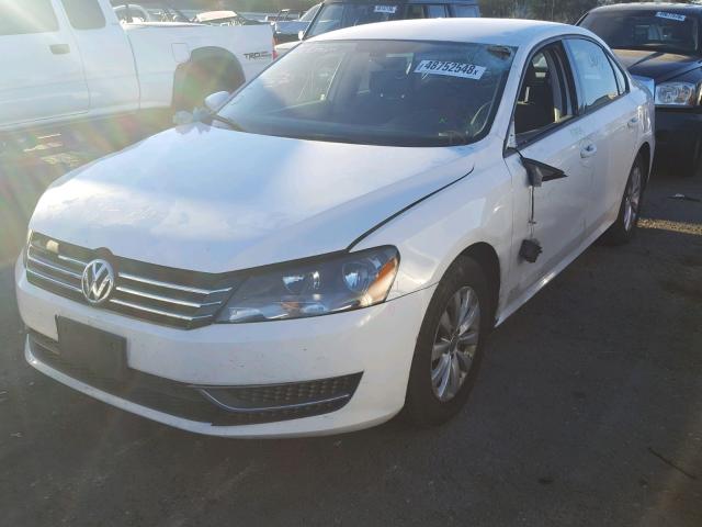 1VWAP7A32CC074330 - 2012 VOLKSWAGEN PASSAT S WHITE photo 2