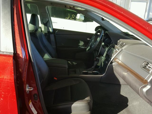 4T1BF1FK0HU770382 - 2017 TOYOTA CAMRY LE 红色 照片 5