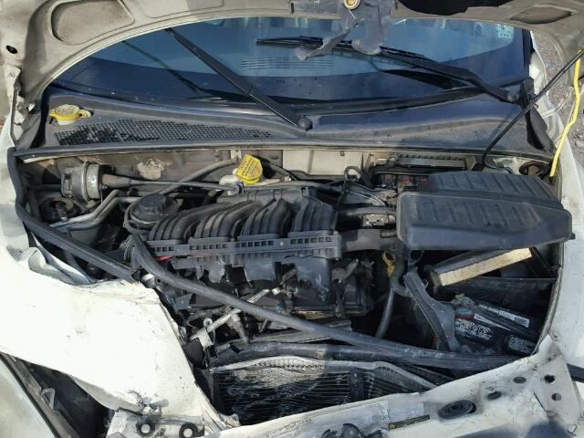 3C8FY68B84T200451 - 2004 CHRYSLER PT CRUISER WHITE photo 7