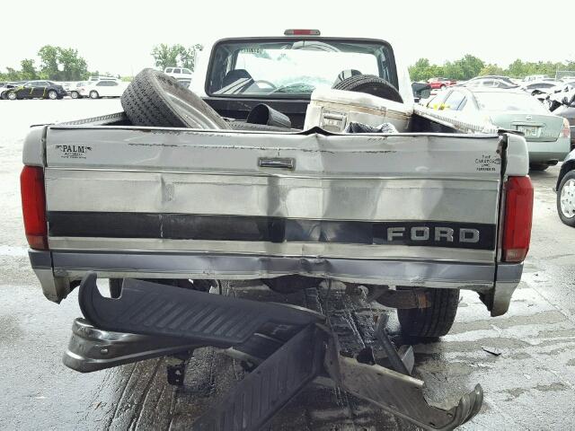 1FTHX25F3TEB45211 - 1996 FORD F250 WHITE photo 10