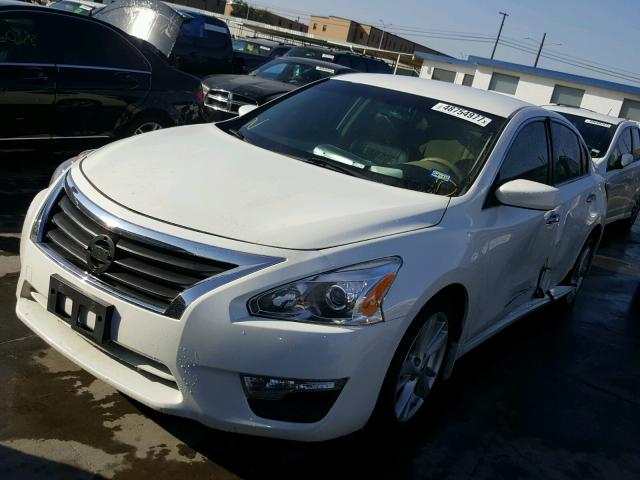 1N4AL3AP3EN210343 - 2014 NISSAN ALTIMA 2.5 WHITE photo 2