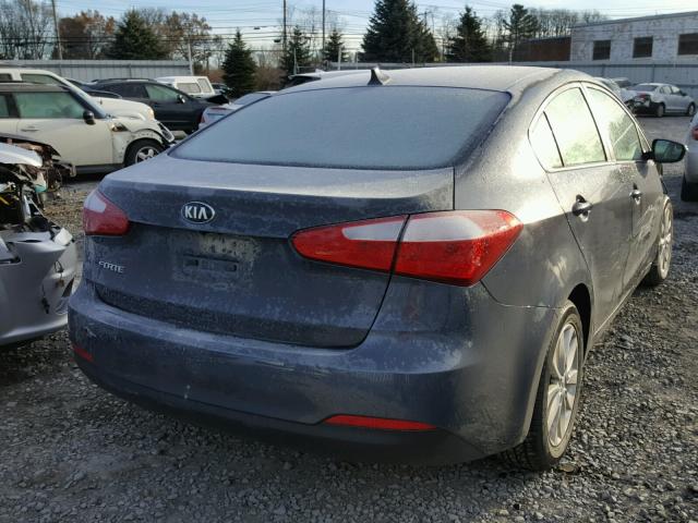 KNAFX4A68G5614479 - 2016 KIA FORTE LX GRAY photo 4