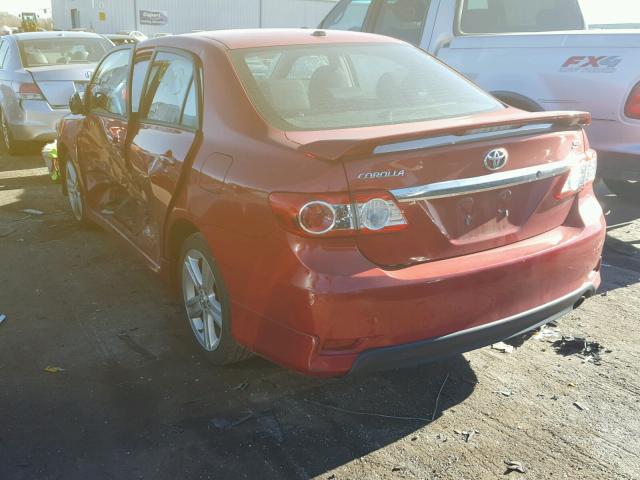 2T1BU4EE2DC938148 - 2013 TOYOTA COROLLA BA RED photo 3