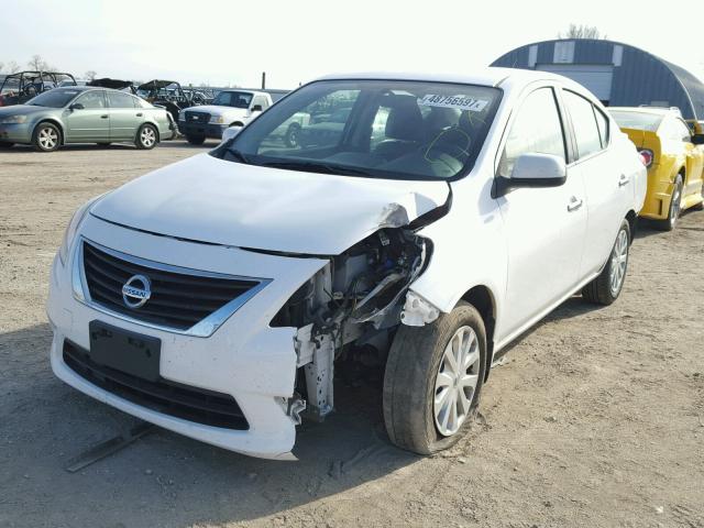 3N1CN7AP7EL875169 - 2014 NISSAN VERSA S WHITE photo 2