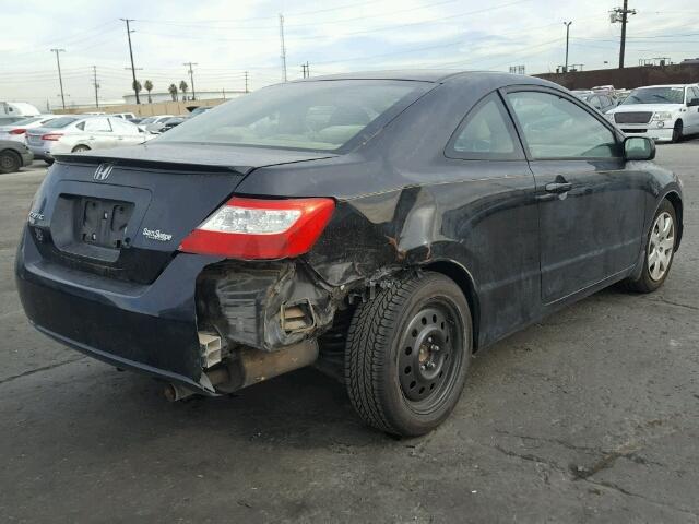 2HGFG12626H560878 - 2006 HONDA CIVIC LX BLACK photo 4