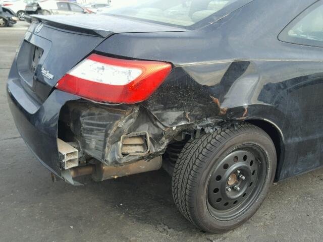 2HGFG12626H560878 - 2006 HONDA CIVIC LX BLACK photo 9