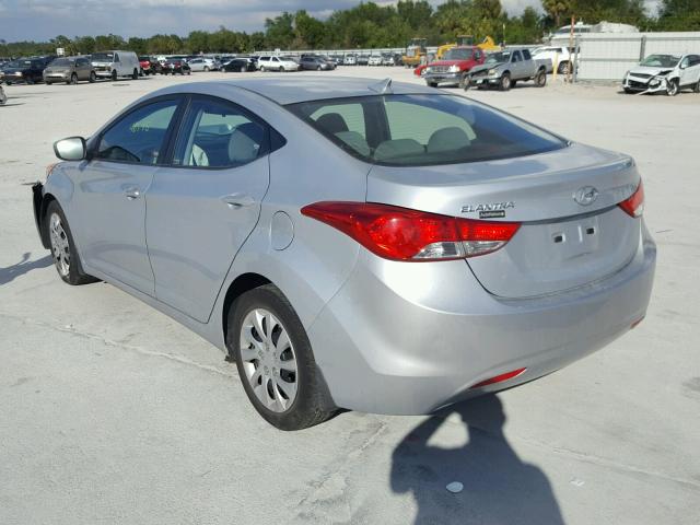 5NPDH4AE8DH205943 - 2013 HYUNDAI ELANTRA GL SILVER photo 3