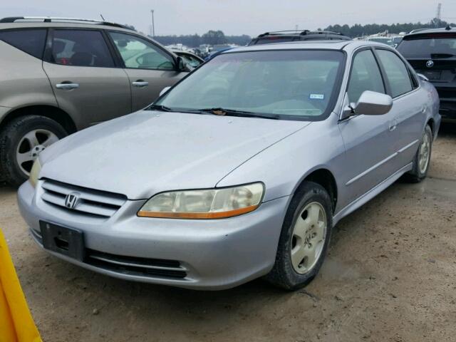 1HGCG16511A063316 - 2001 HONDA ACCORD EX SILVER photo 2