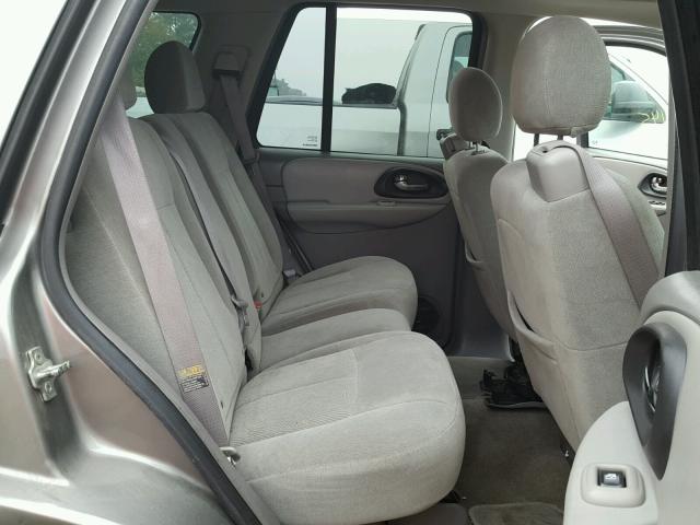 1GNDS13S552216718 - 2005 CHEVROLET TRAILBLAZE GRAY photo 9