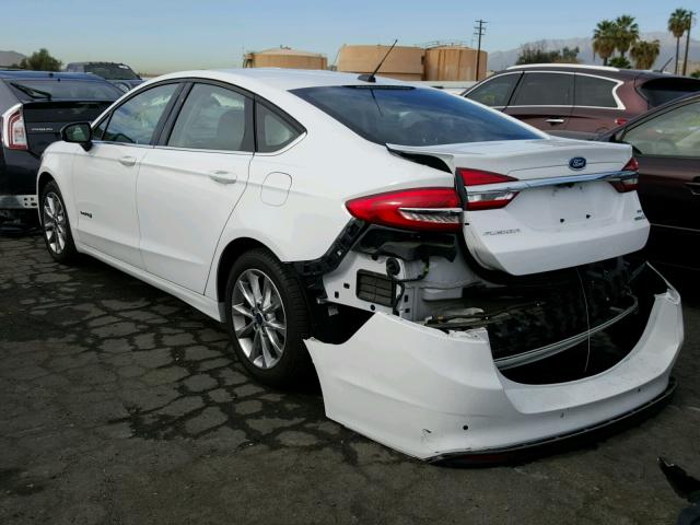 3FA6P0LU9HR242176 - 2017 FORD FUSION SE WHITE photo 3