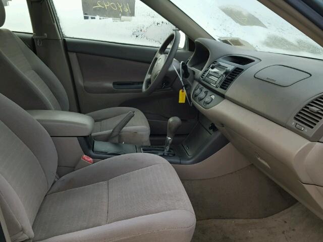 4T1BE30K65U097181 - 2005 TOYOTA CAMRY LE GREEN photo 5