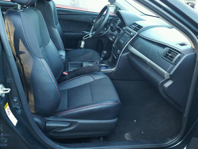 4T1BF1FK7GU172630 - 2016 TOYOTA CAMRY LE ლურჯი ფოტო 5