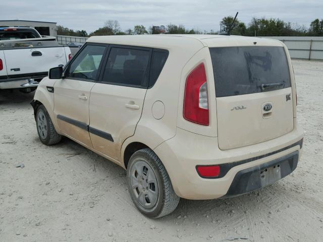 KNDJT2A51D7760064 - 2013 KIA SOUL TAN photo 3