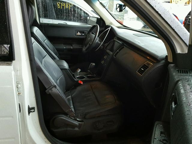 2FMGK5C82DBD01439 - 2013 FORD FLEX SEL თეთრი ფოტო 5