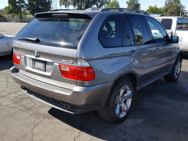 5UXFB53525LV14381 - 2005 BMW X5 4.4I SILVER photo 4