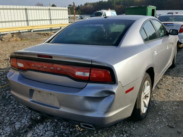 2C3CDXBG8EH203519 - 2014 DODGE CHARGER SE SILVER photo 4