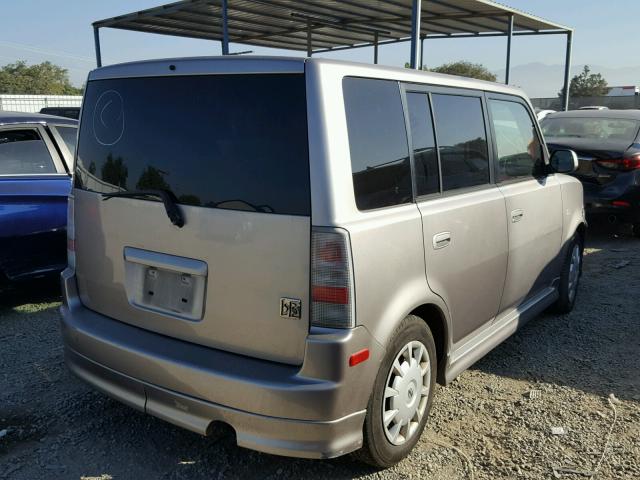 JTLKT324950182097 - 2005 TOYOTA SCION XB SILVER photo 4