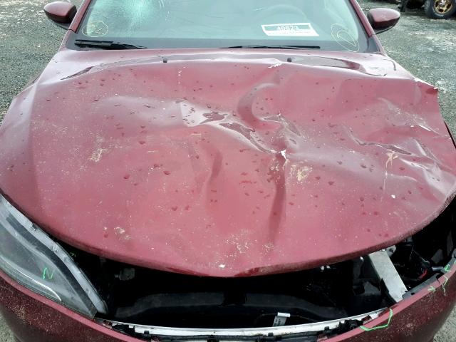 1C3CCCFBXGN121070 - 2016 CHRYSLER 200 LX RED photo 7