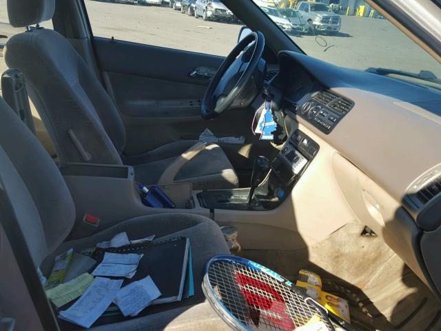 1HGCD5658TA059556 - 1996 HONDA ACCORD EX 银色 照片 5