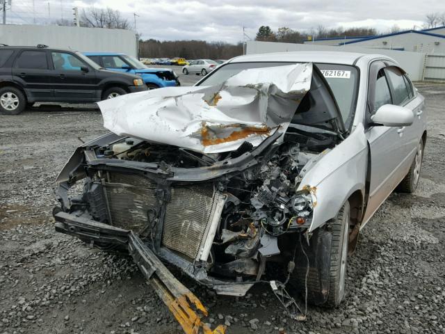 KNAGE123685195708 - 2008 KIA OPTIMA LX SILVER photo 2