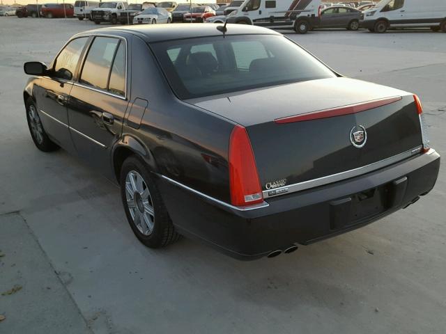 1G6KD57Y28U185262 - 2008 CADILLAC DTS BLACK photo 3