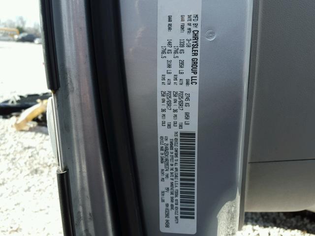 2V4RW5DX1AR295374 - 2010 VOLKSWAGEN ROUTAN SEL SILVER photo 10