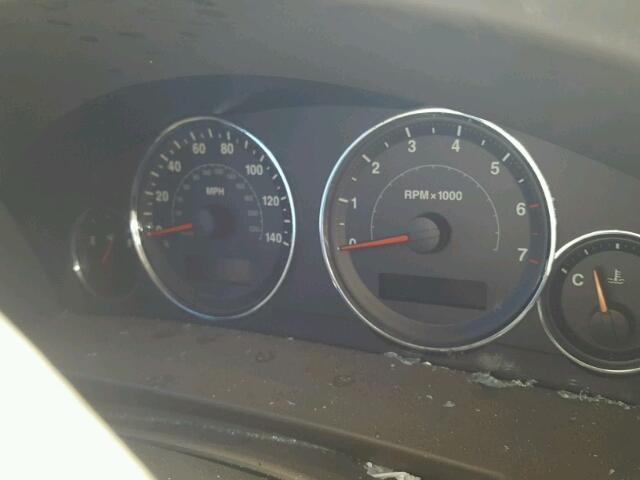 1J8HH48K28C133273 - 2008 JEEP COMMANDER თაფლისფერი ფოტო 8