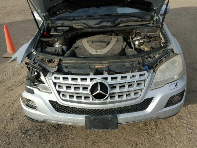 4JGBB86E69A499930 - 2009 MERCEDES-BENZ ML 350 SILVER photo 7