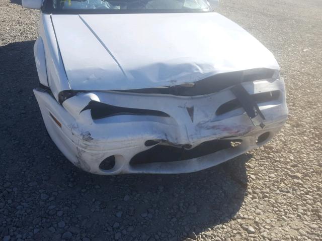 1G2WJ12M9SF275965 - 1995 PONTIAC GRAND PRIX WHITE photo 9