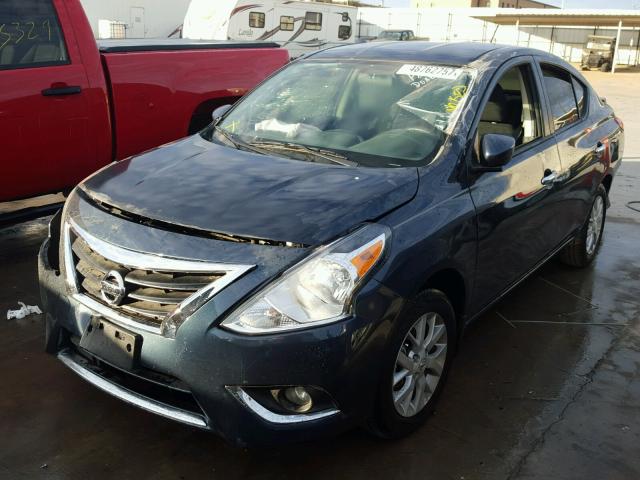 3N1CN7AP1HL874460 - 2017 NISSAN VERSA S BLUE photo 2