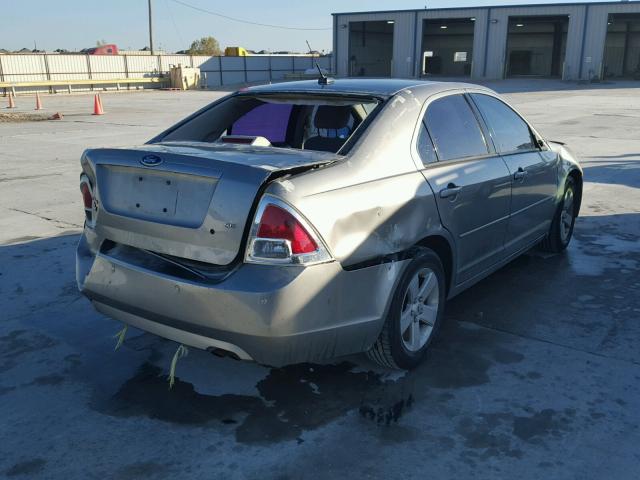 3FAHP07Z69R148367 - 2009 FORD FUSION SE GRAY photo 4