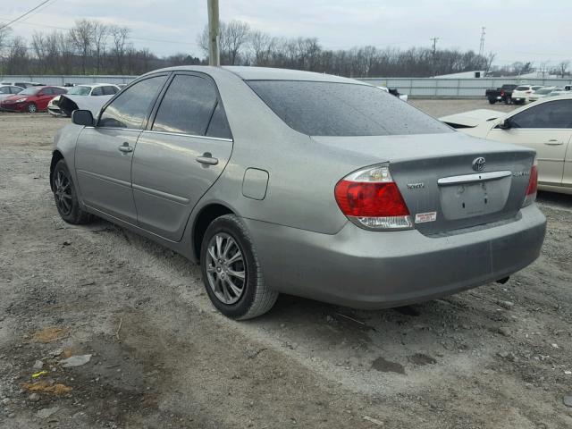 4T1BE32K66U688738 - 2006 TOYOTA CAMRY LE GRAY photo 3