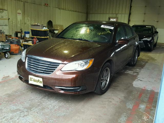 1C3CCBBG6CN250378 - 2012 CHRYSLER 200 TOURIN BROWN photo 2