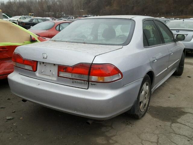 1HGCG16502A084644 - 2002 HONDA ACCORD EX 银色 照片 4