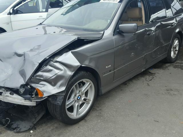 WBADS43493GE11071 - 2003 BMW 525 IT AUT SILVER photo 10