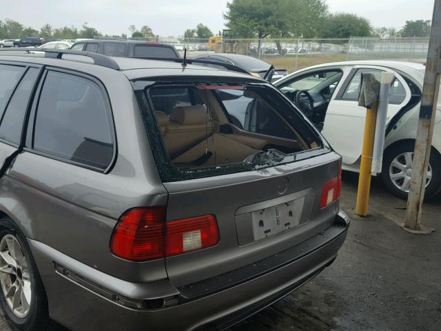 WBADS43493GE11071 - 2003 BMW 525 IT AUT SILVER photo 9