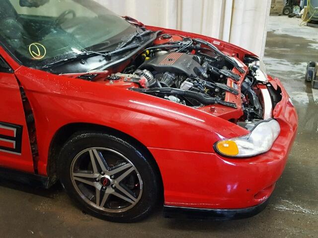 2G1WZ151749335686 - 2004 CHEVROLET MONTE CARL RED photo 9