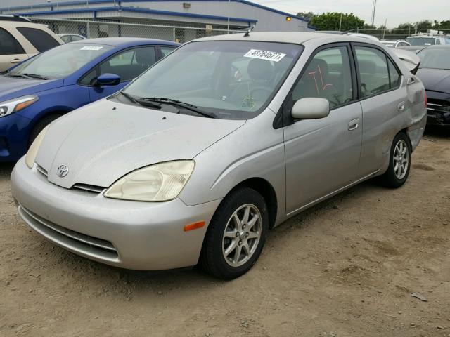 JT2BK12UX20055625 - 2002 TOYOTA PRIUS SILVER photo 2