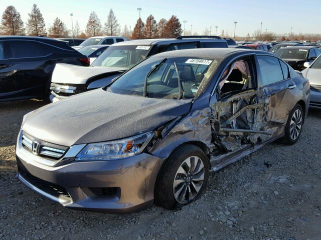 1HGCR6F71FA007747 - 2015 HONDA ACCORD HYB GRAY photo 2